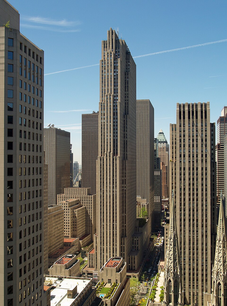 Rockefeller Center em Nova York, comprado por investidores japoneses em 1989